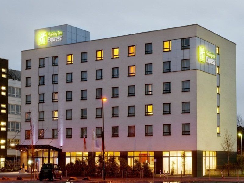 Holiday Inn Express Duesseldorf City Nord, An Ihg Hotel Düsseldorf Zewnętrze zdjęcie